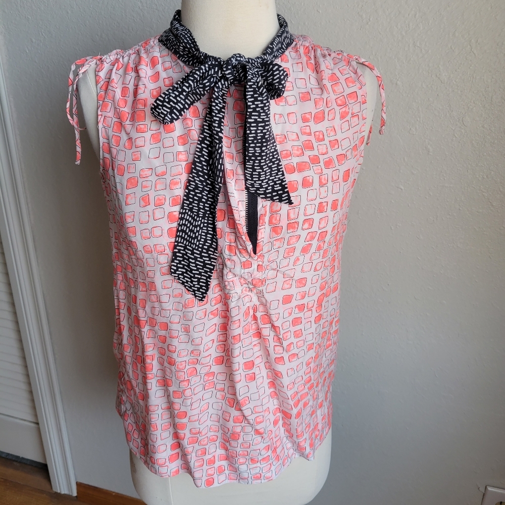 Diane Von Furstenberg Coral & White Printed Bow Tie Sleeveless Blouse